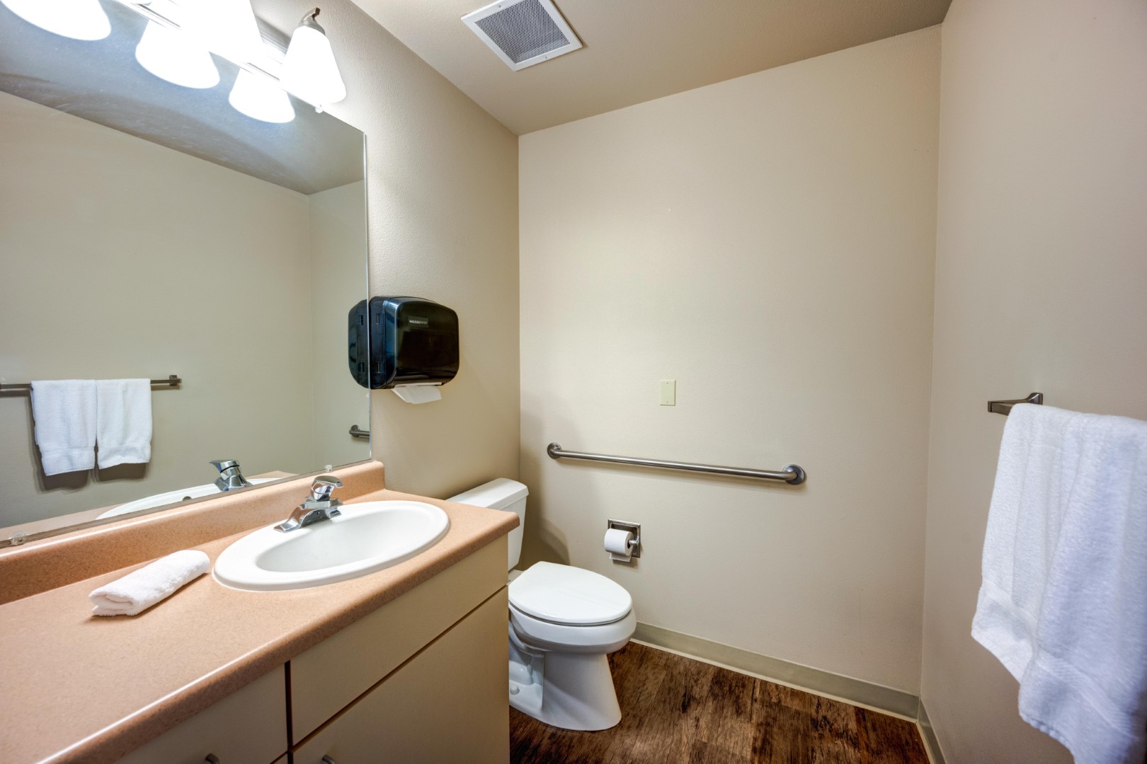 Summer Wood Alzheimer’s Special Care, Moses Lake, WA 3