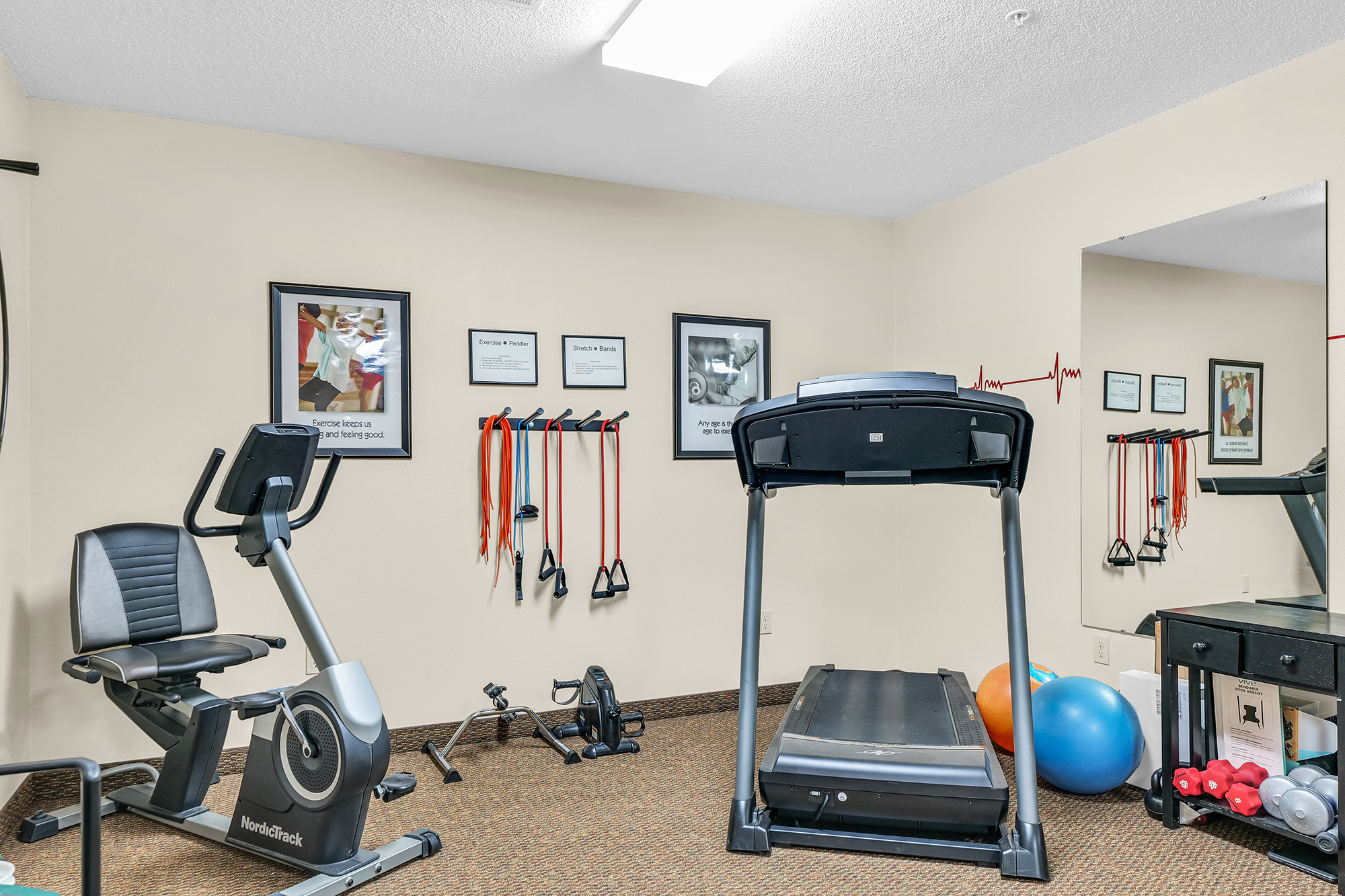The Glenwood Supportive Living of Staunton, Staunton, IL 23