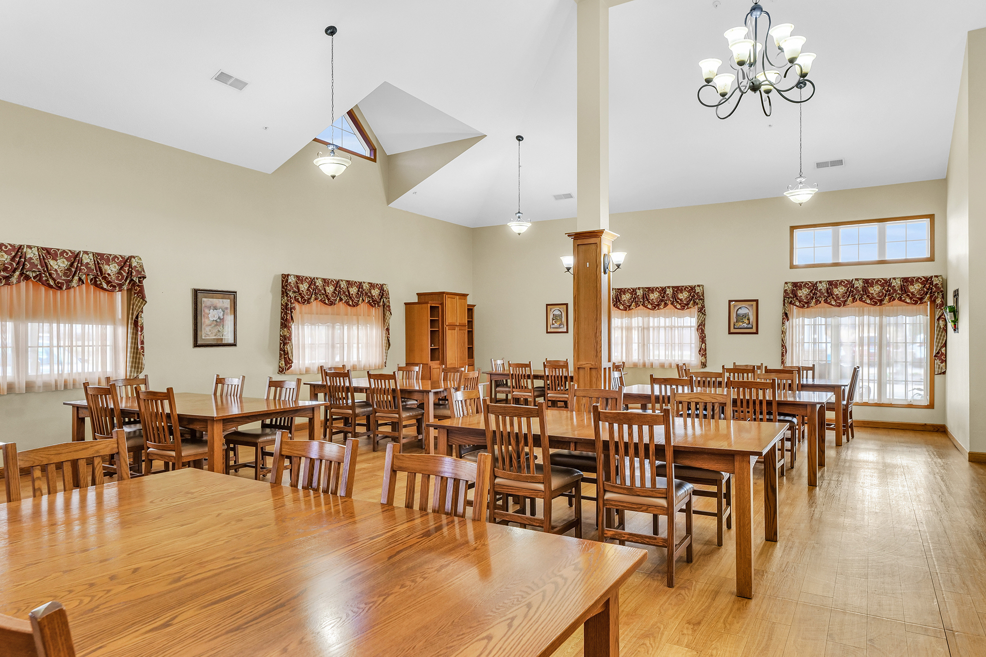 The Glenwood Supportive Living of Staunton, Staunton, IL 39