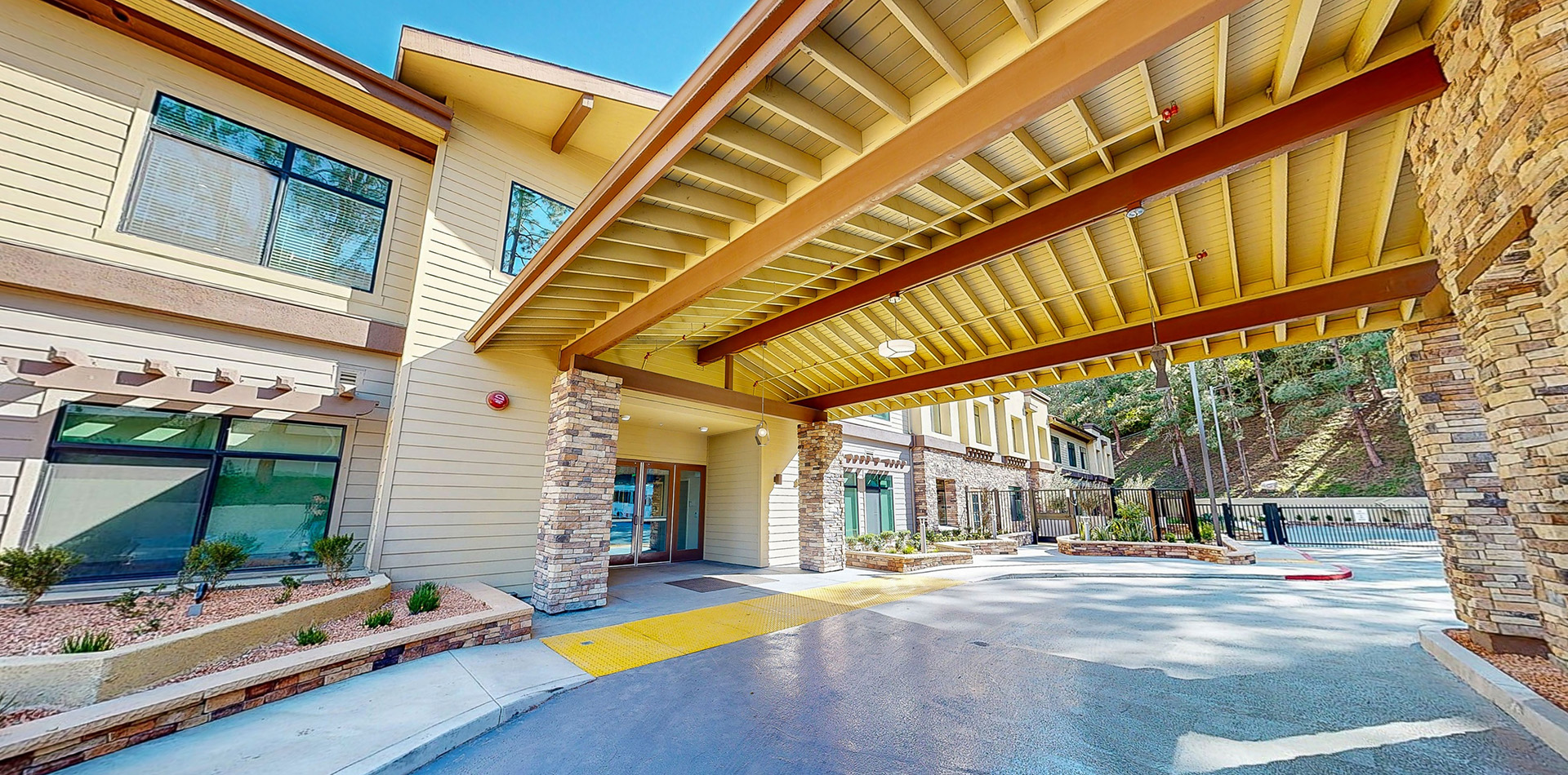 Peninsula Pointe by Cogir, Rolling Hills Estates, CA