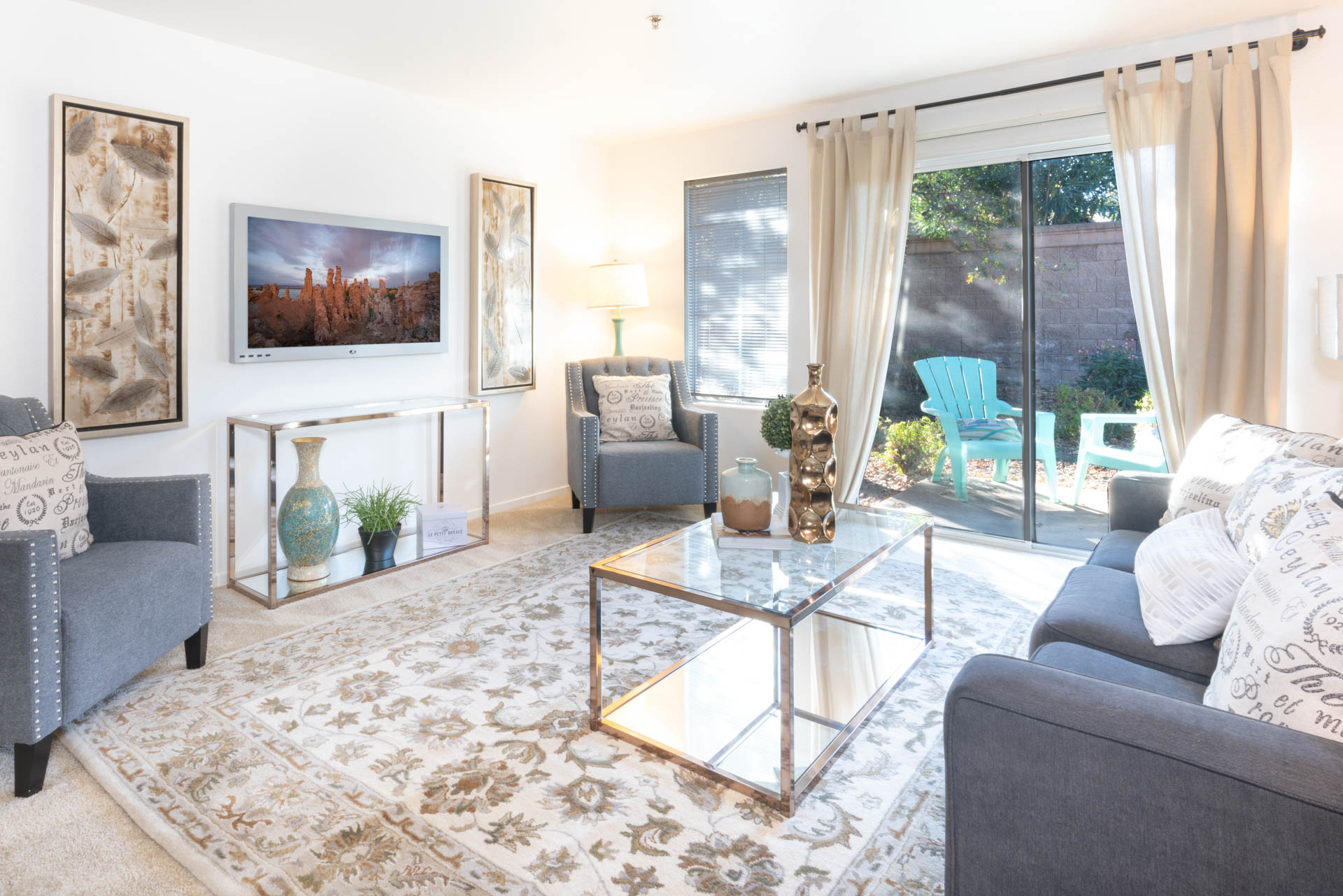 Carefree Senior Apartments – Sacramento, Sacramento, CA 2