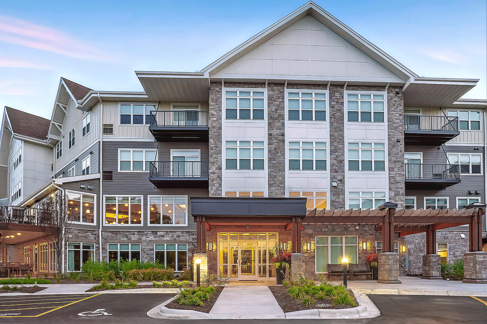 Amira Lake Elmo, Lake Elmo, MN 2