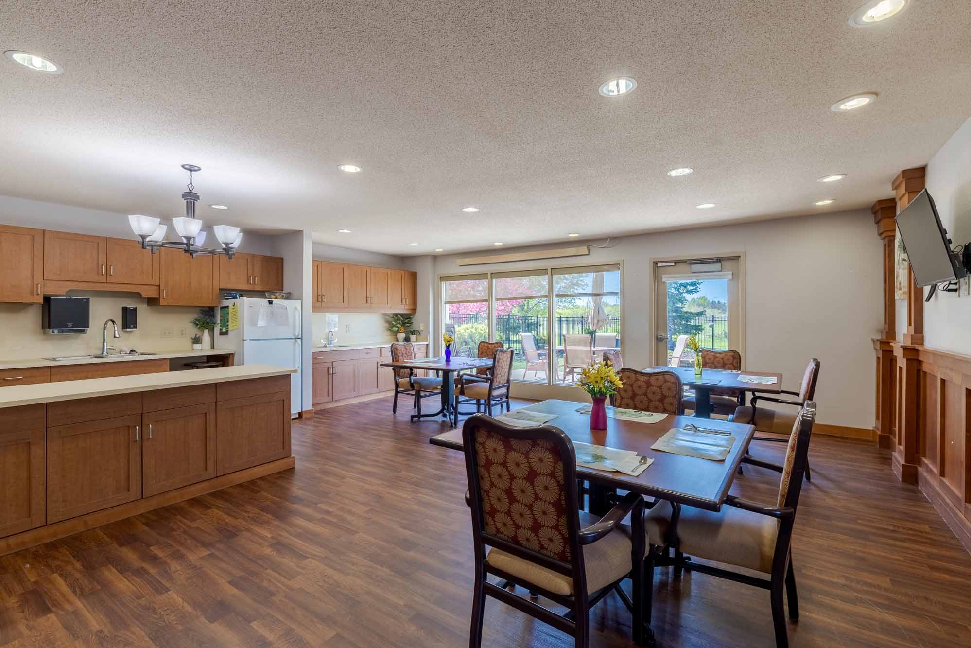 HeatherWood Assisted Living and Memory Care, Eau Claire, WI 9