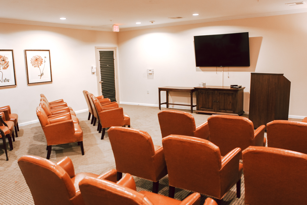 Isle at Raider Ranch, Lubbock, TX 7