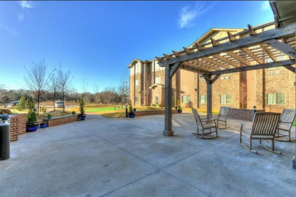 Teal Creek Senior Living, Edmond, OK 7