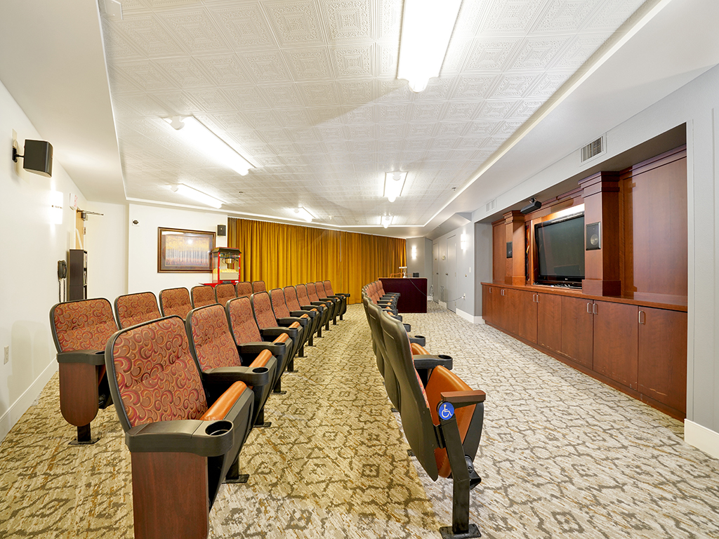 Courtyard at Mount Tabor, Portland, OR 12