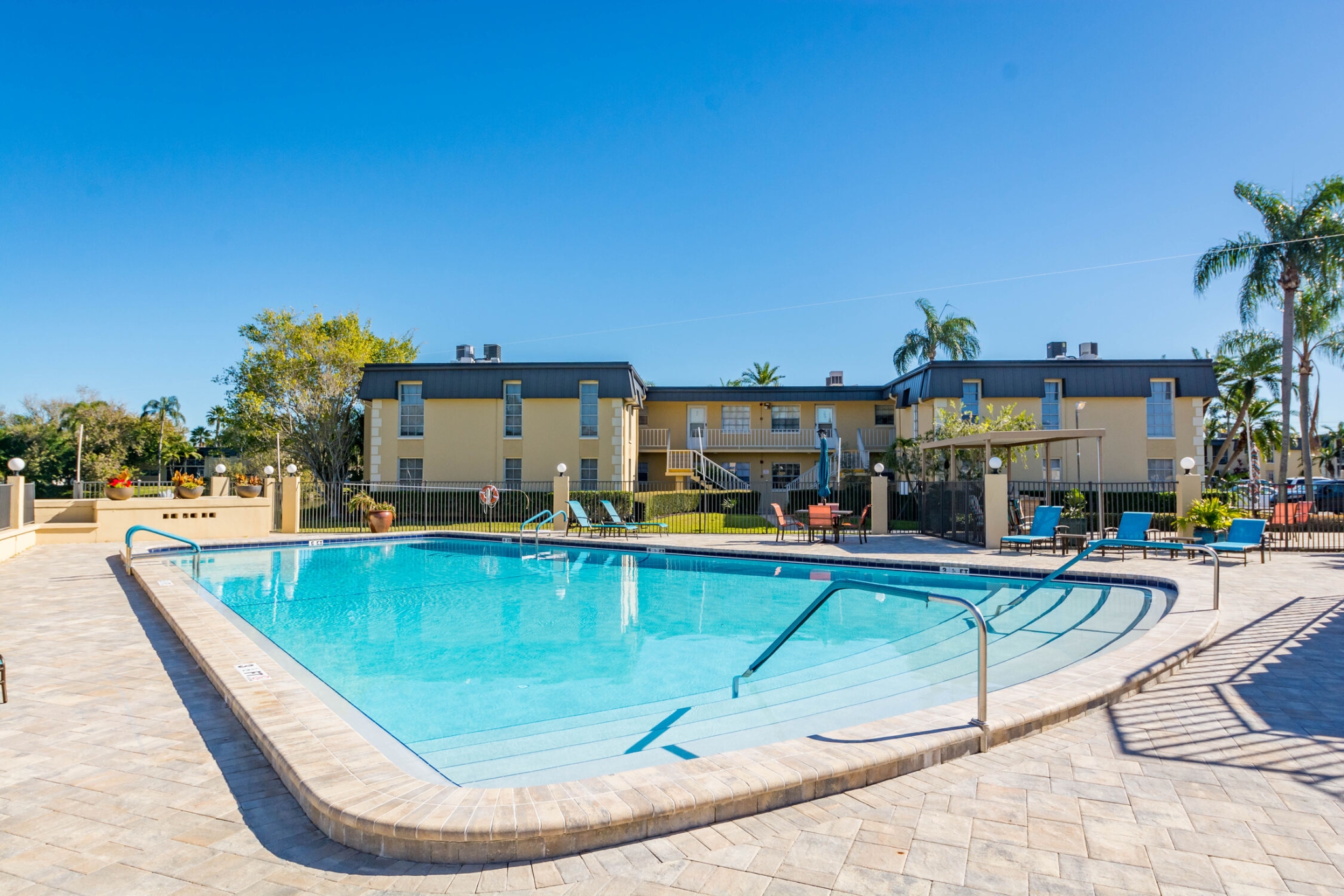 Imperial Palms Apartments, Largo, FL 4