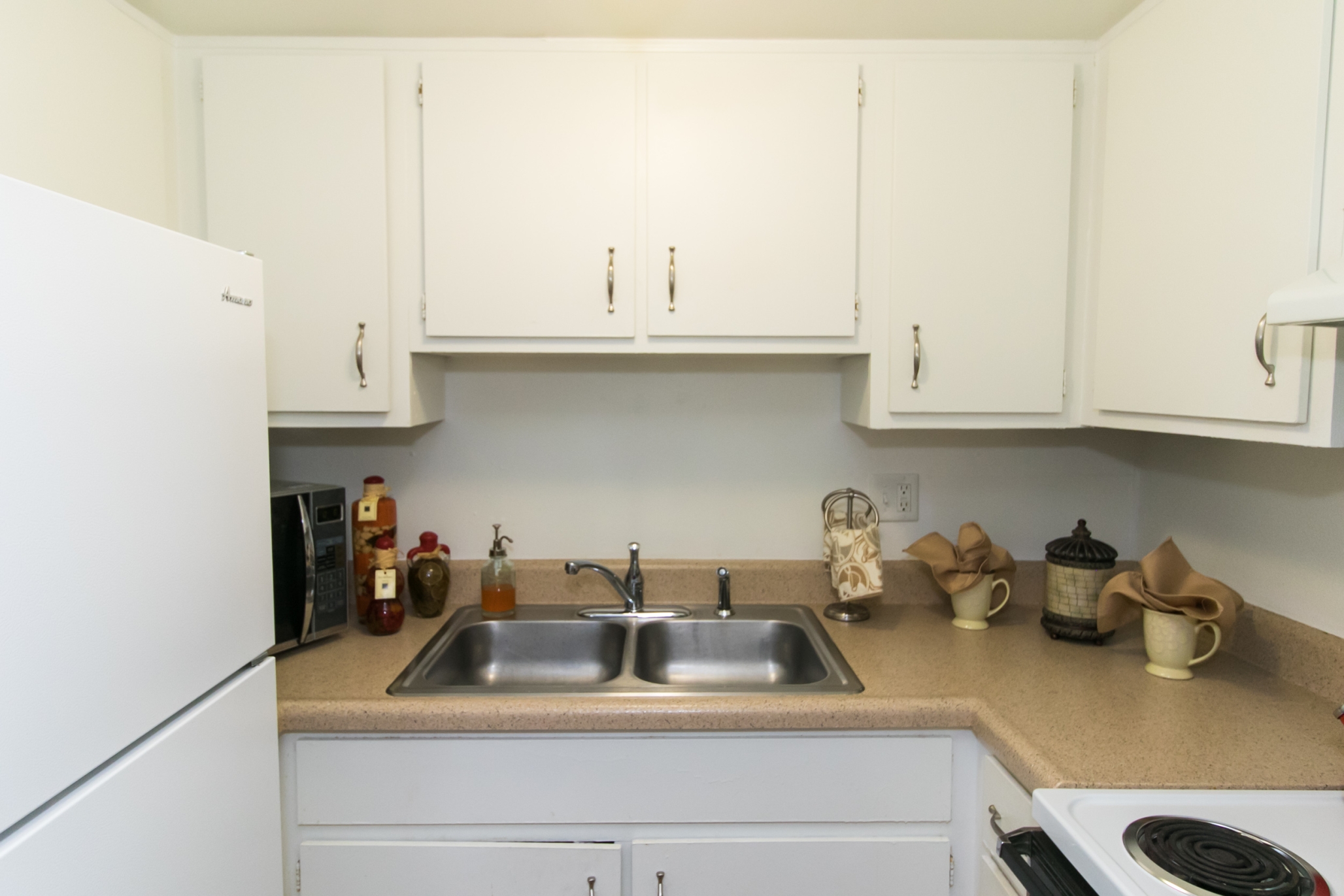 Scottish Towers II Apartments, Dunedin, FL 11