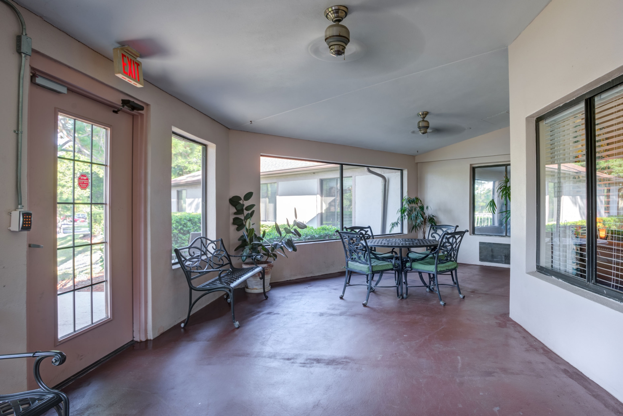 Westchester Gardens Health & Rehabilitation, Clearwater, FL 13