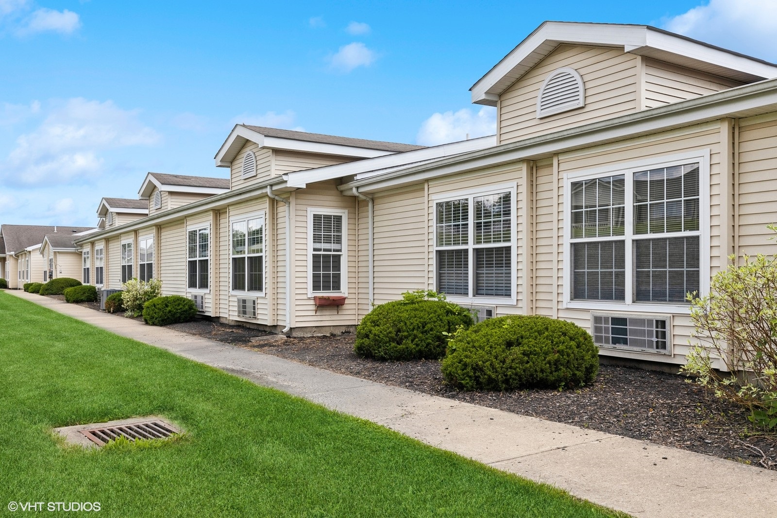 Clay Gardens Place, Zanesville, OH 19