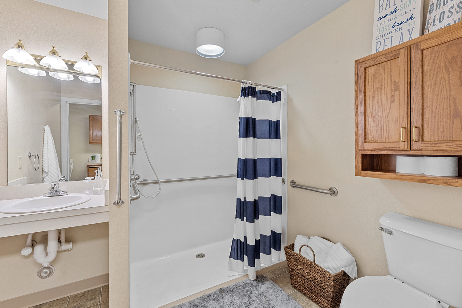 LakeHouse Three Rivers, Three Rivers, MI 16