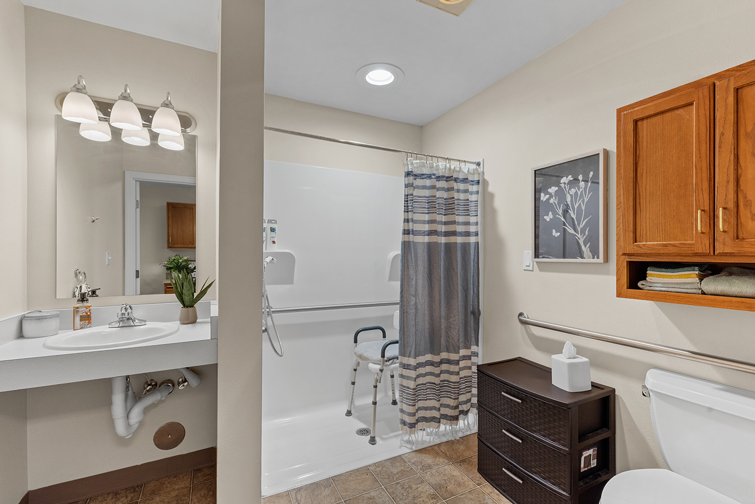 LakeHouse Coldwater, Coldwater, MI 19