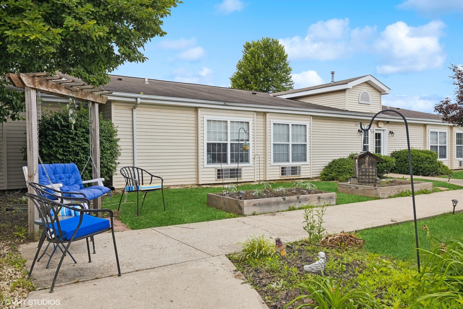 Clay Gardens Place, Zanesville, OH 17