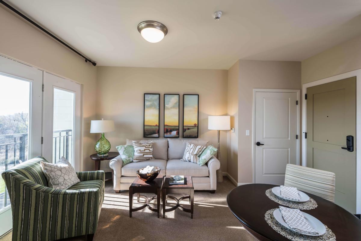 Heartis Village Peoria, Peoria, IL 4