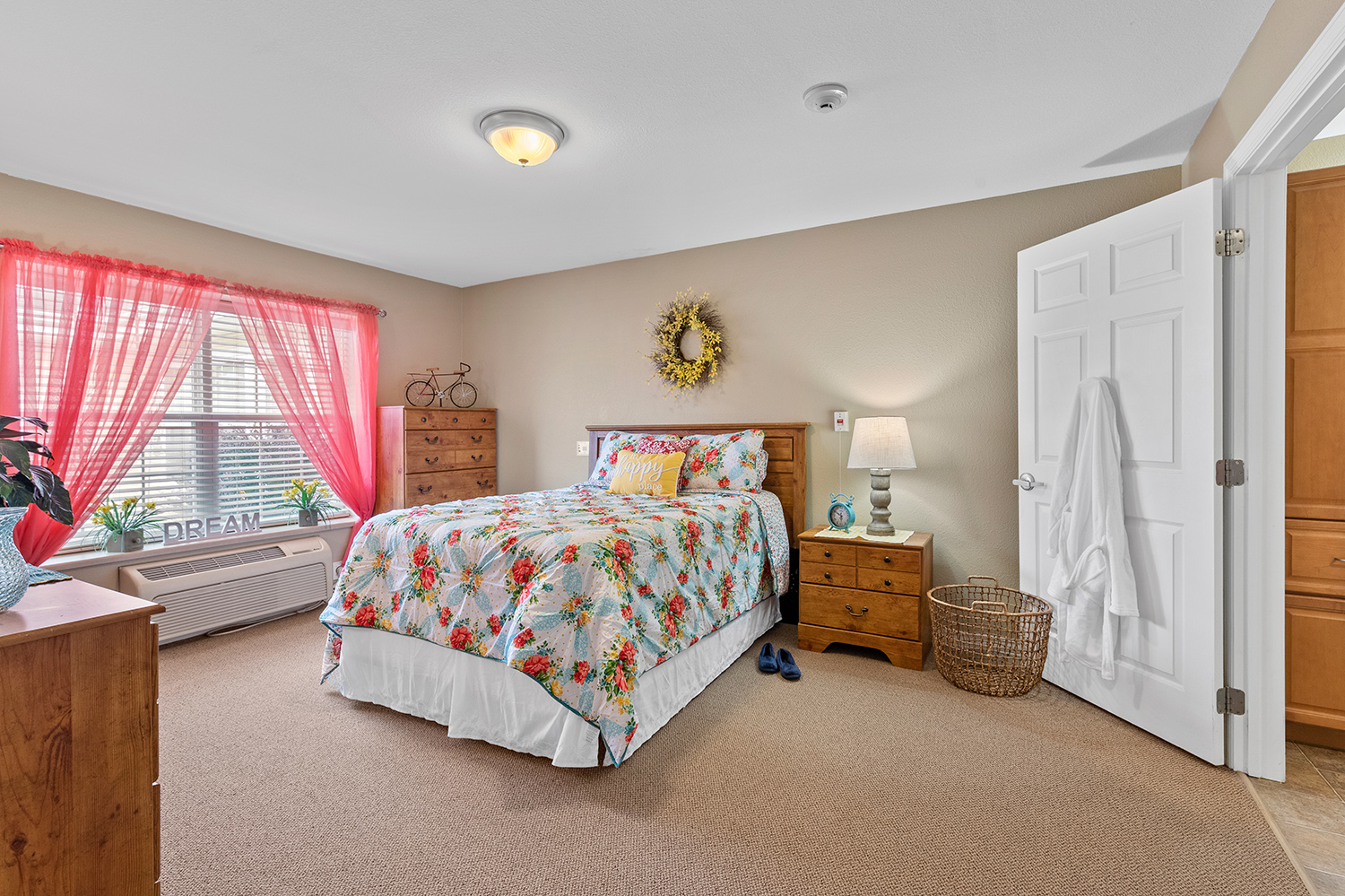 Barnes Place, Latrobe, PA 13