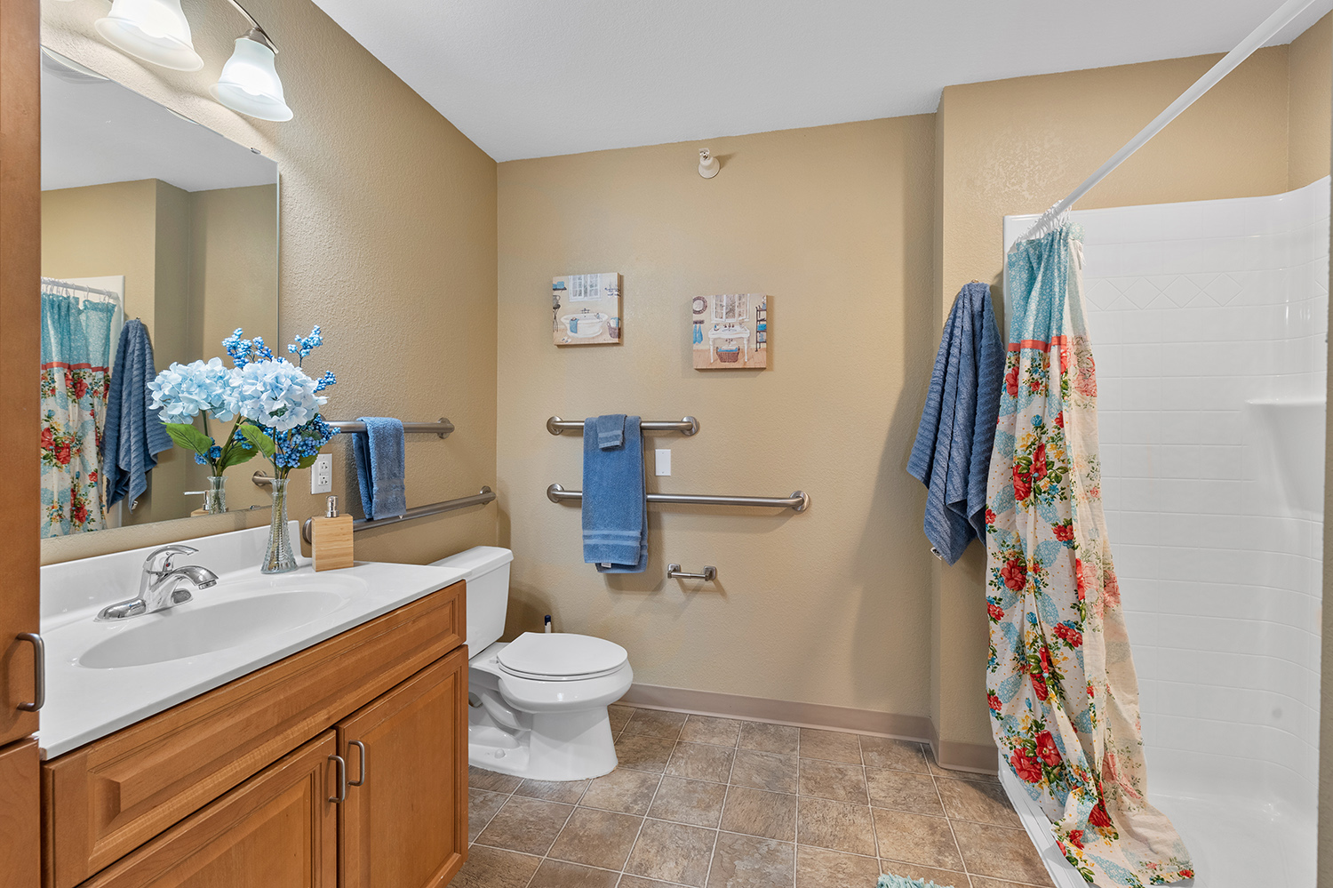 Barnes Place, Latrobe, PA 15