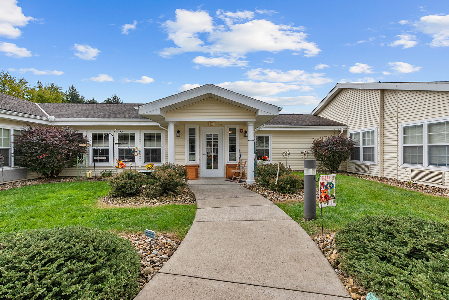 Barnes Place, Latrobe, PA 21