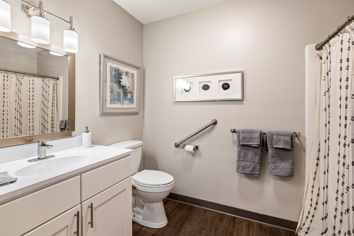 Diamond Ridge, Troy, NY 12