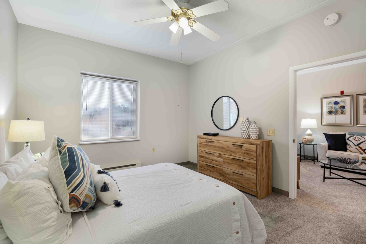 Whispering Oaks, Hermitage, PA 9