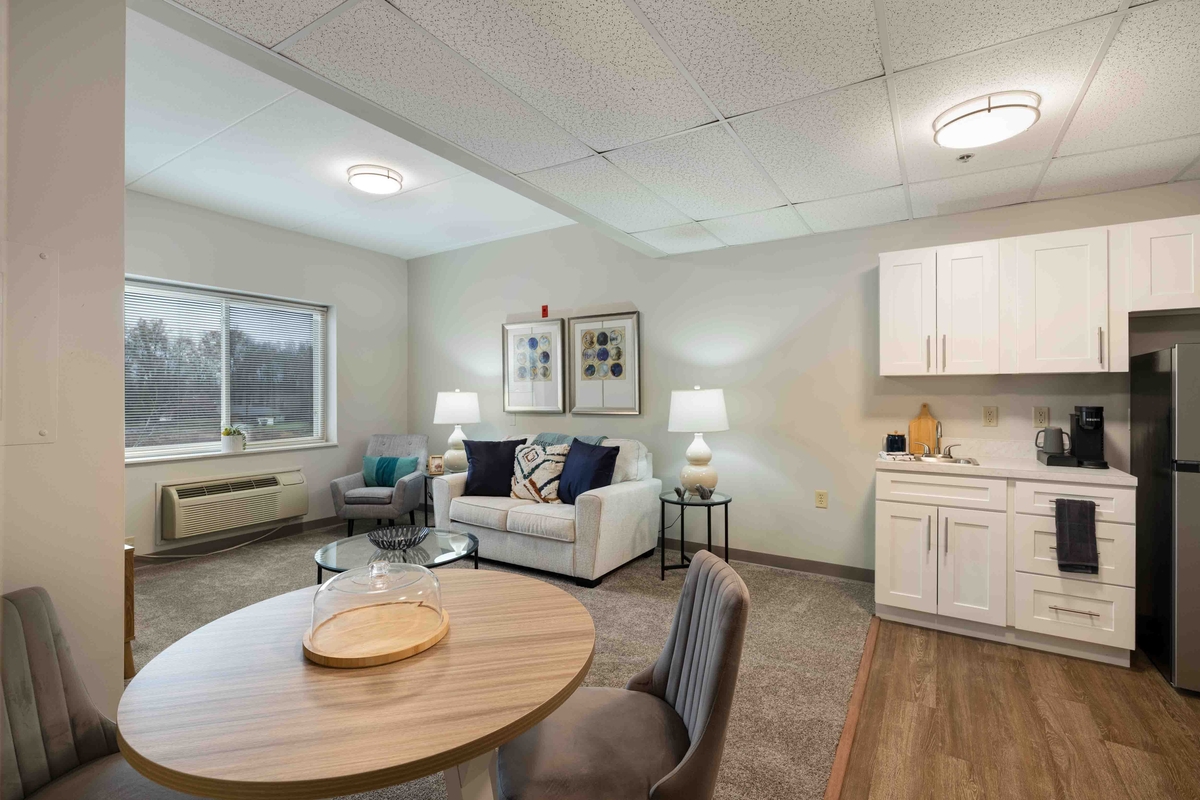 Whispering Oaks, Hermitage, PA 8