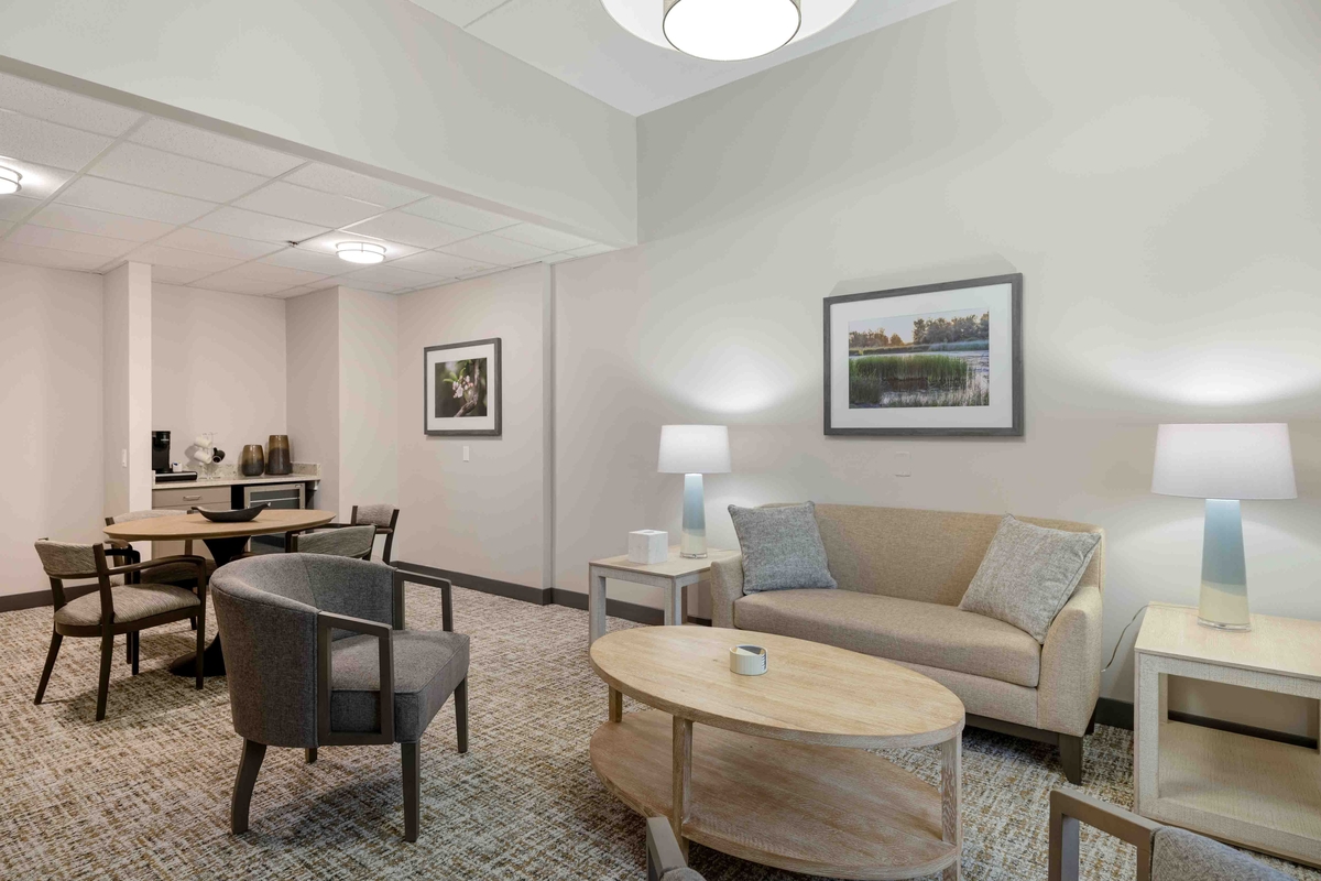 Whispering Oaks, Hermitage, PA 12