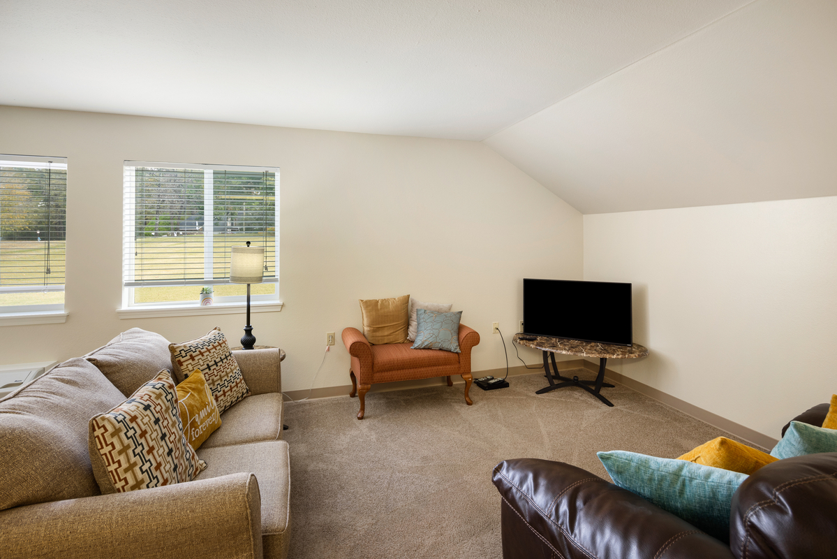 Beò of Jackson, Jackson, TN 11