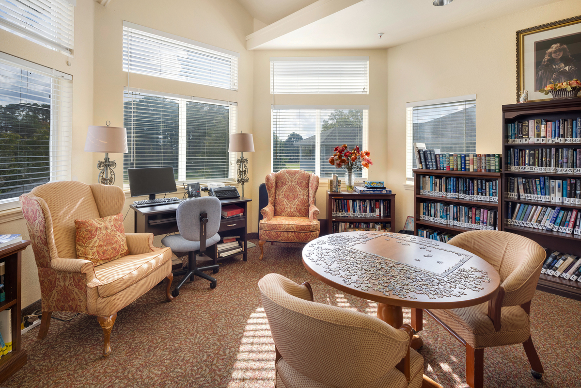 Beò of Jackson, Jackson, TN 8