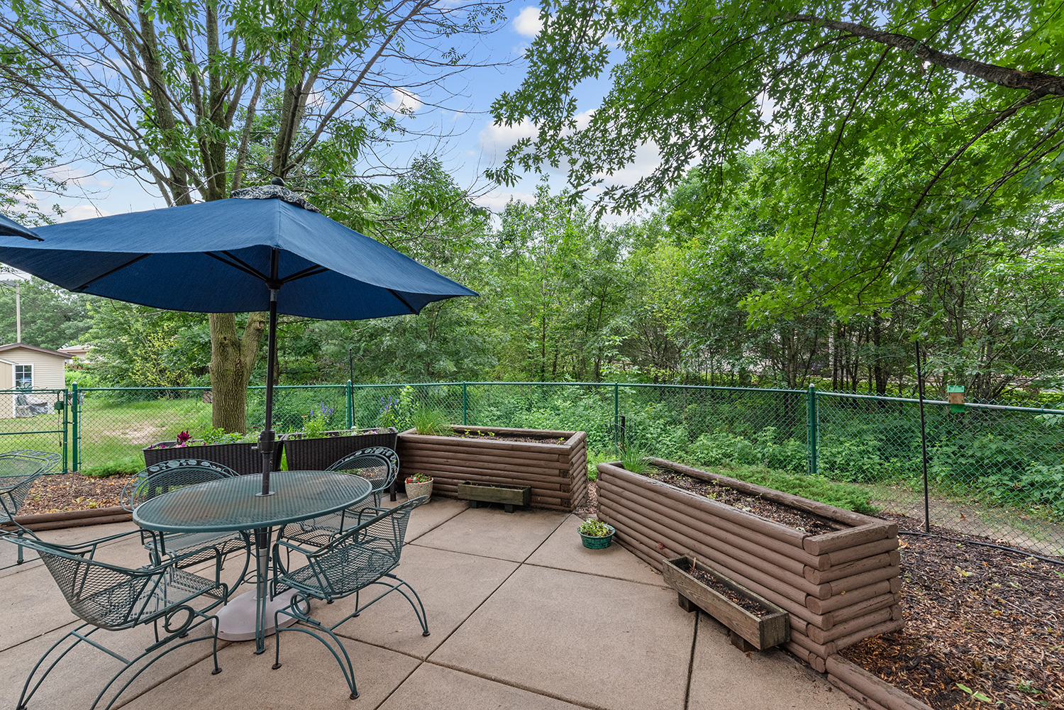 Oaks Gardens Place, Altoona, WI 22