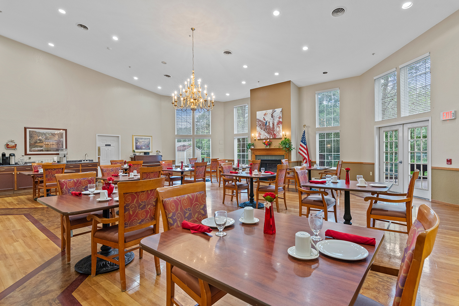 Oaks Gardens Place, Altoona, WI 9