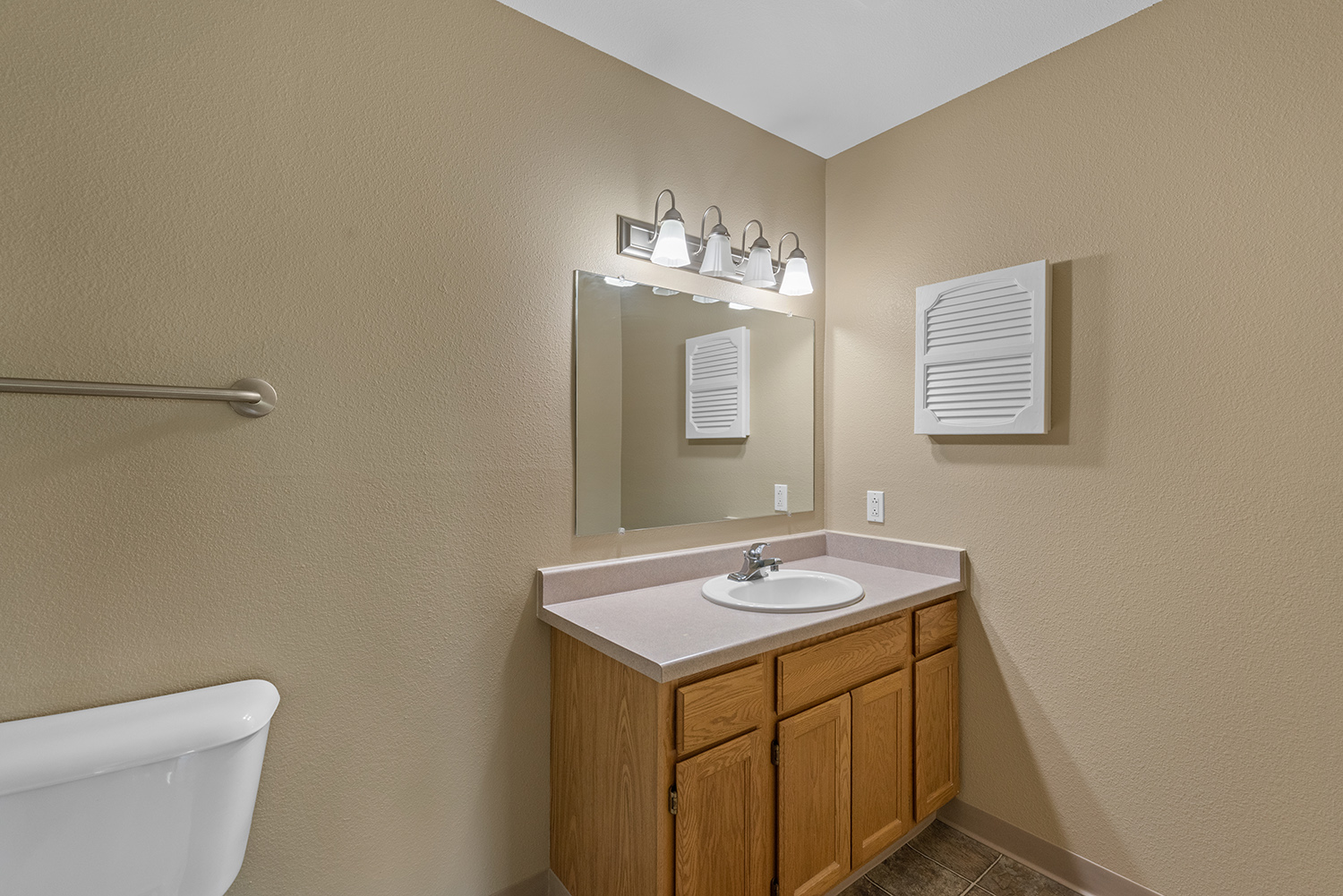 LakeHouse Fond du Lac, Fond du Lac, WI 36