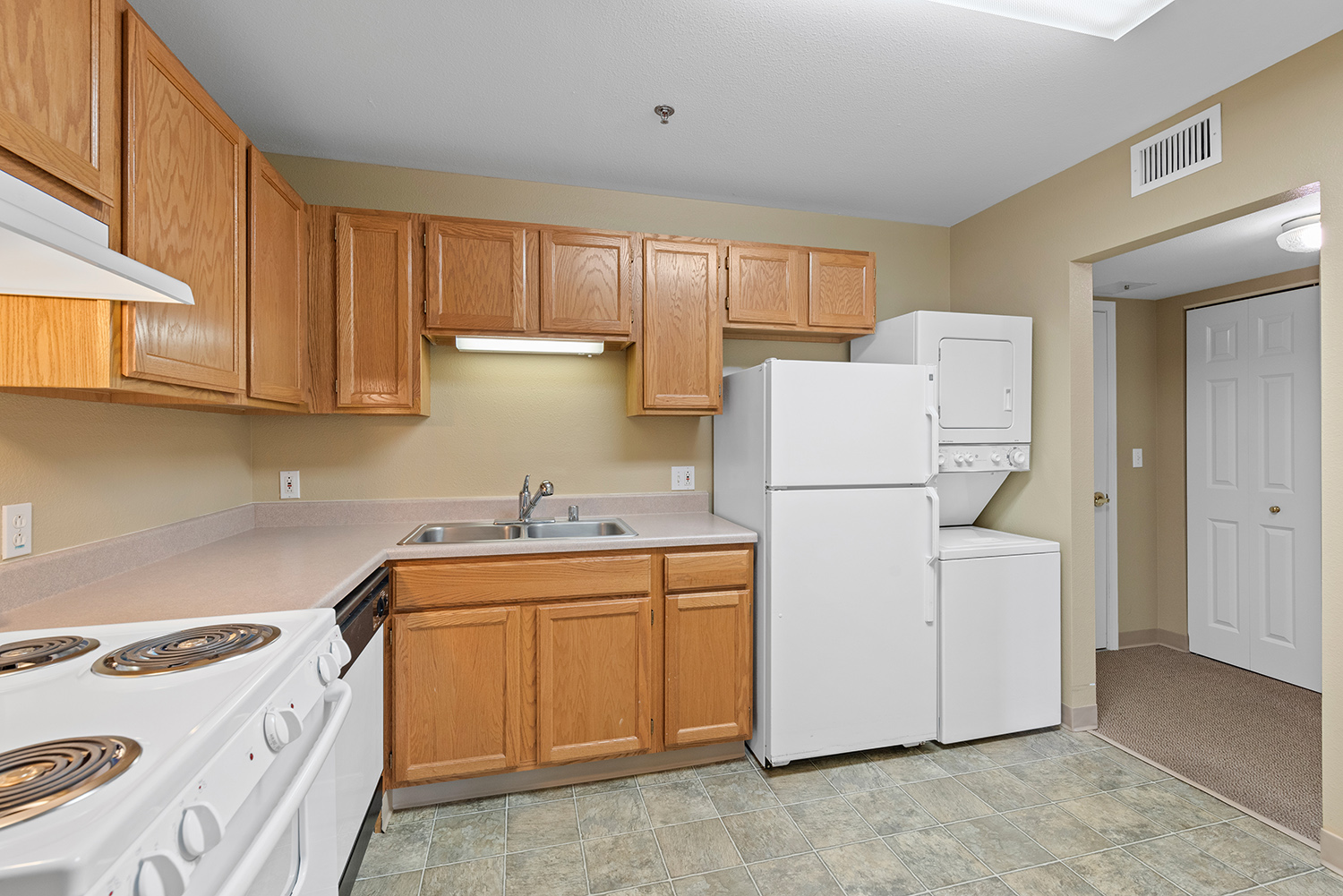 LakeHouse Fond du Lac, Fond du Lac, WI 34