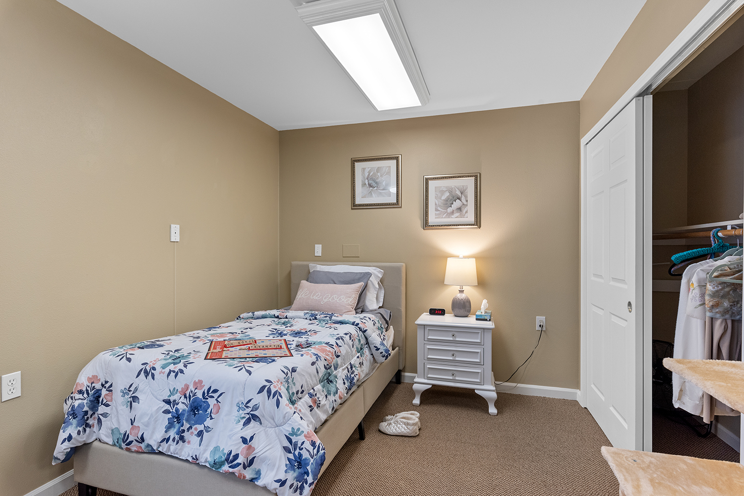 LakeHouse Kalamazoo, Kalamazoo, MI 14