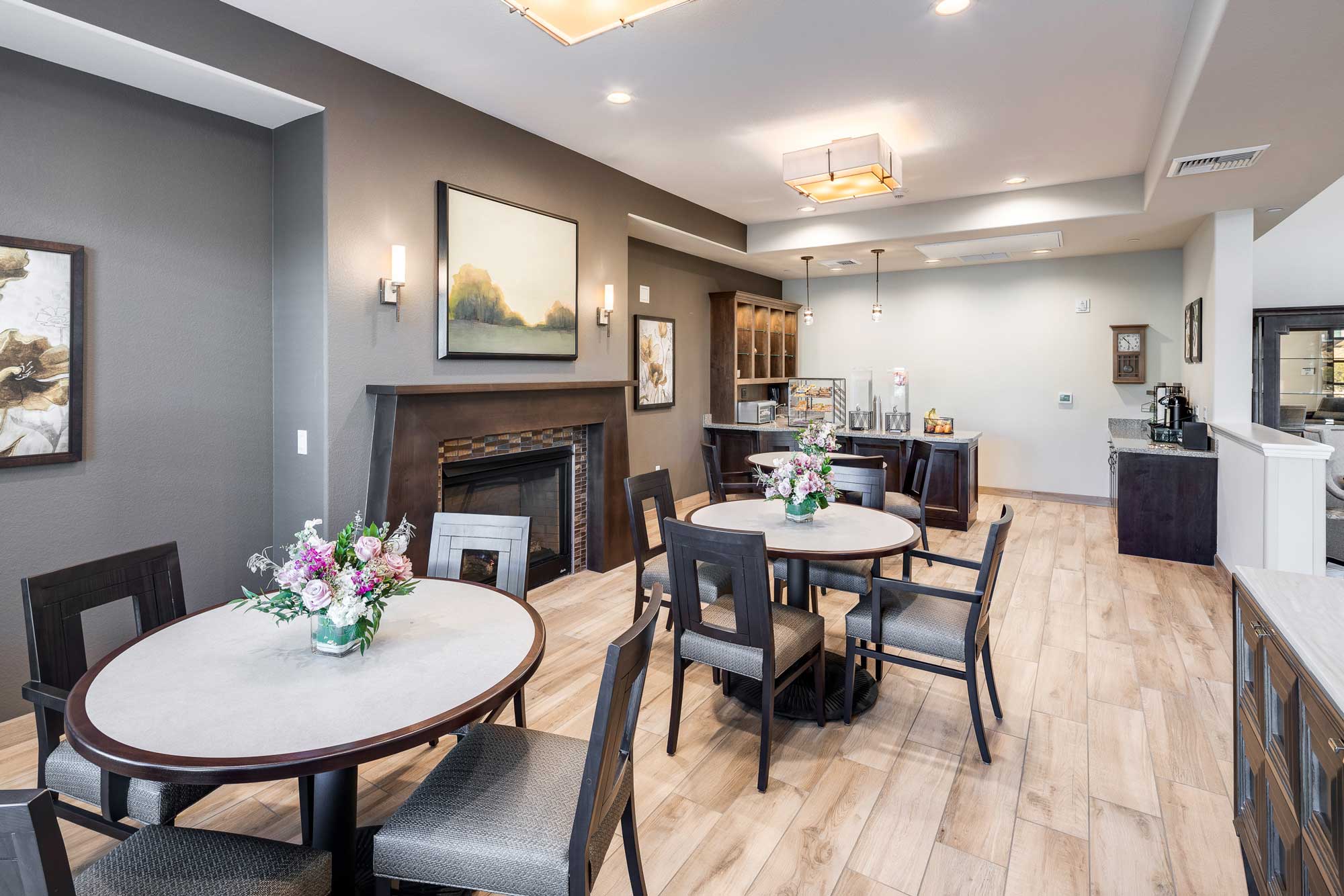 Oakmont of Agoura Hills, Agoura Hills, CA 3