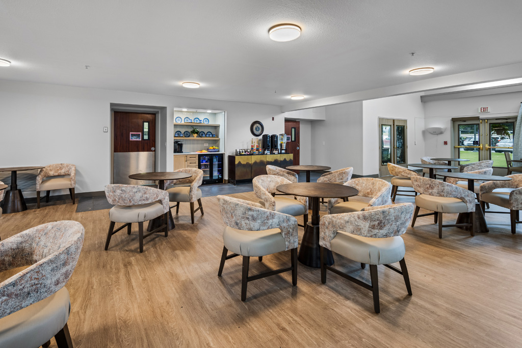 Beò of Jackson, Jackson, TN 20