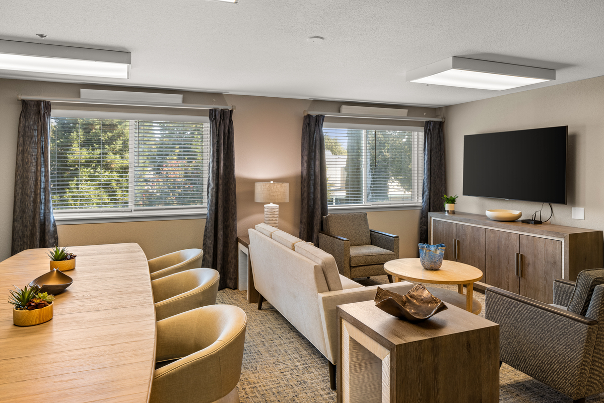 The Hampshire, Merced, CA 5