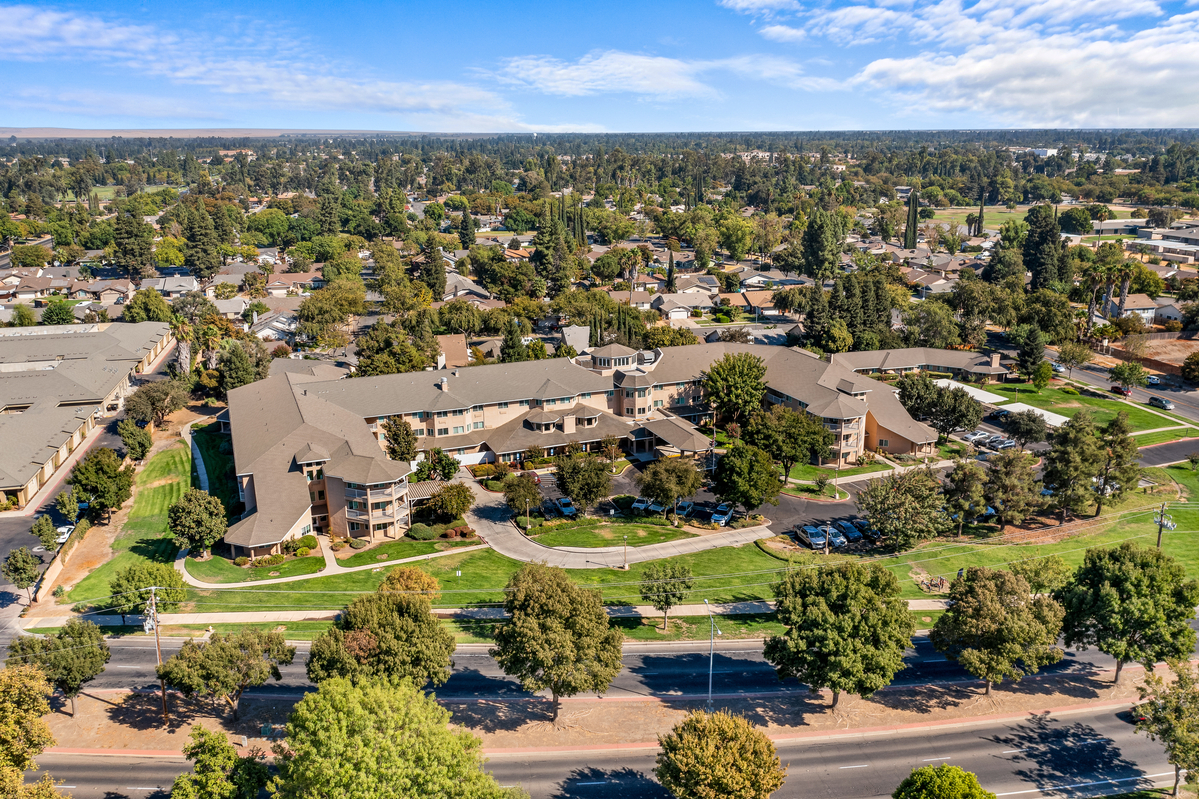 The Hampshire, Merced, CA 2