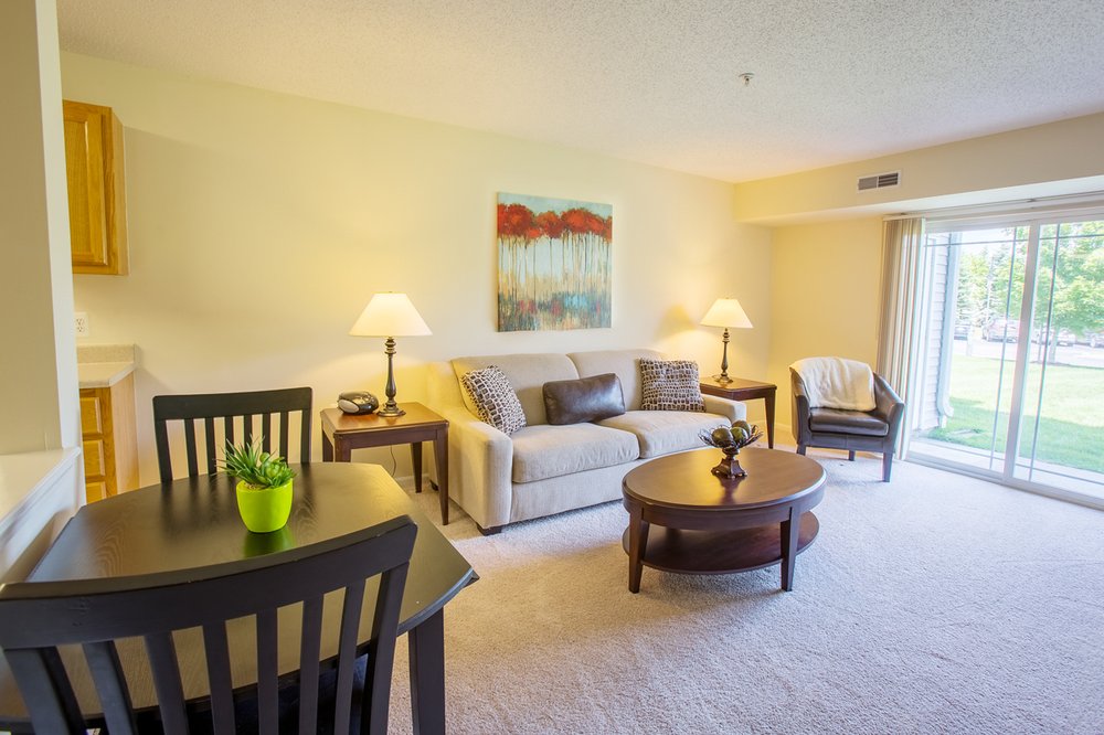 Independence Village of Oxford (Waterstone), Oxford, MI 4