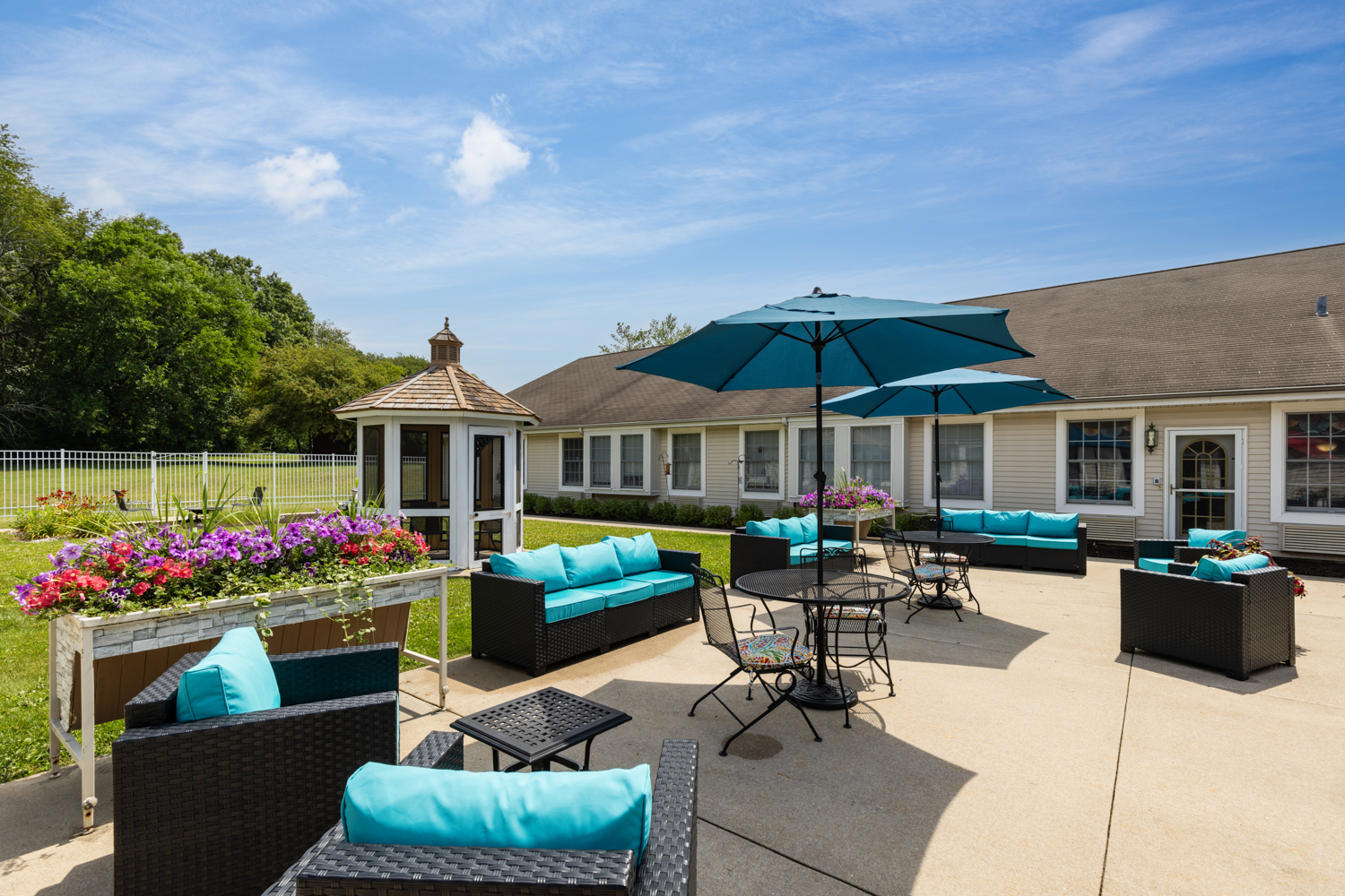 Liberty Court, Dixon, IL 24