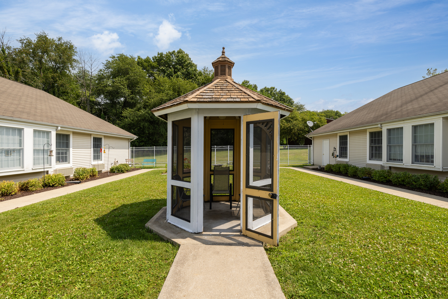 Liberty Court, Dixon, IL 29