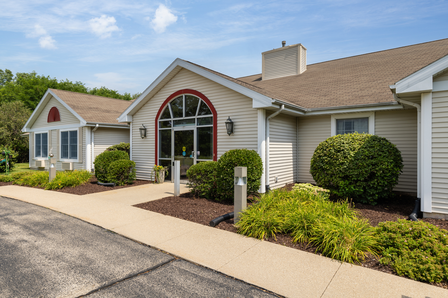 Liberty Court, Dixon, IL 3