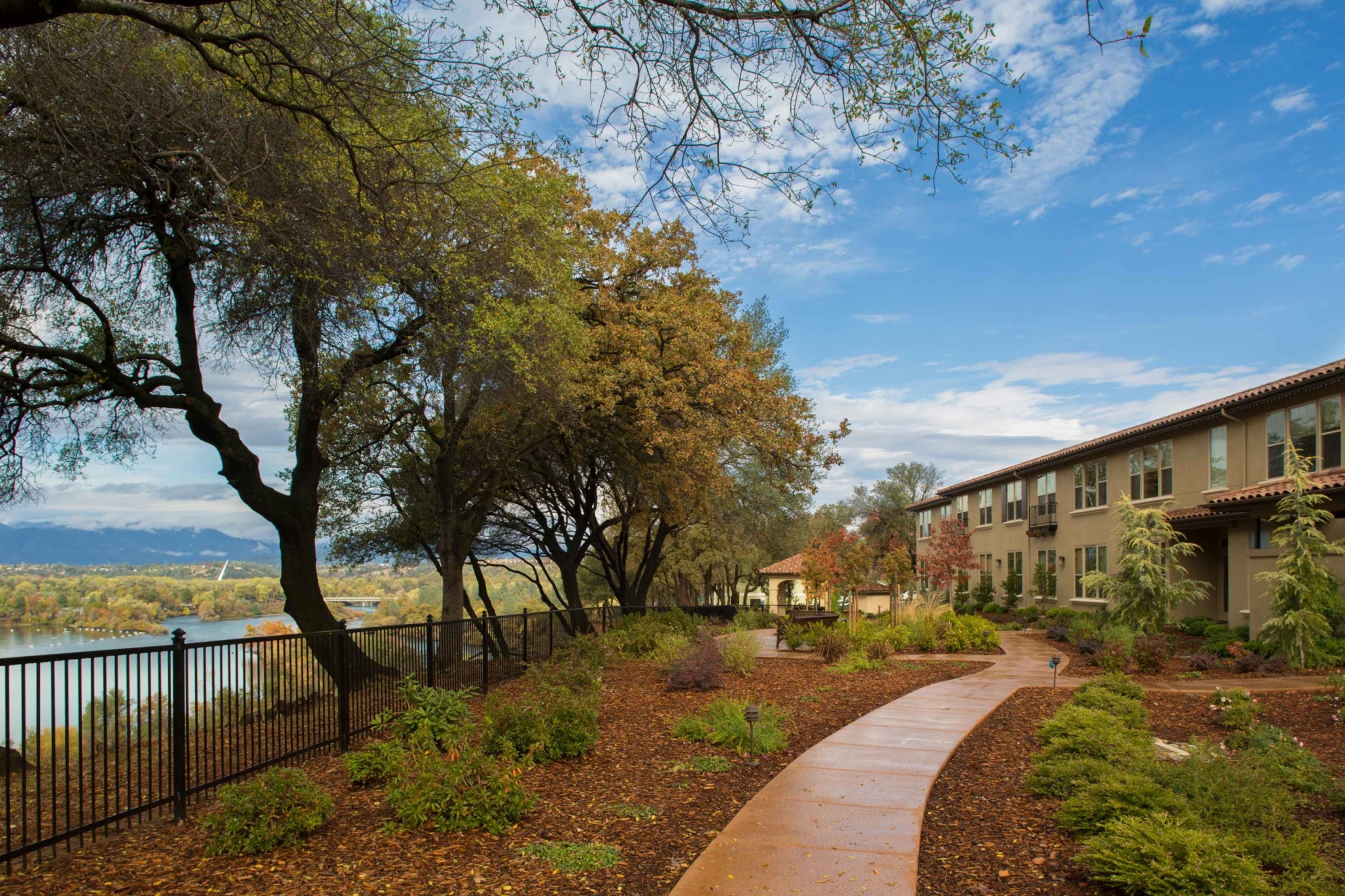 Oakmont of Redding, Redding, CA 8