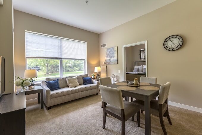 StoryPoint Libertyville, Libertyville, IL 2