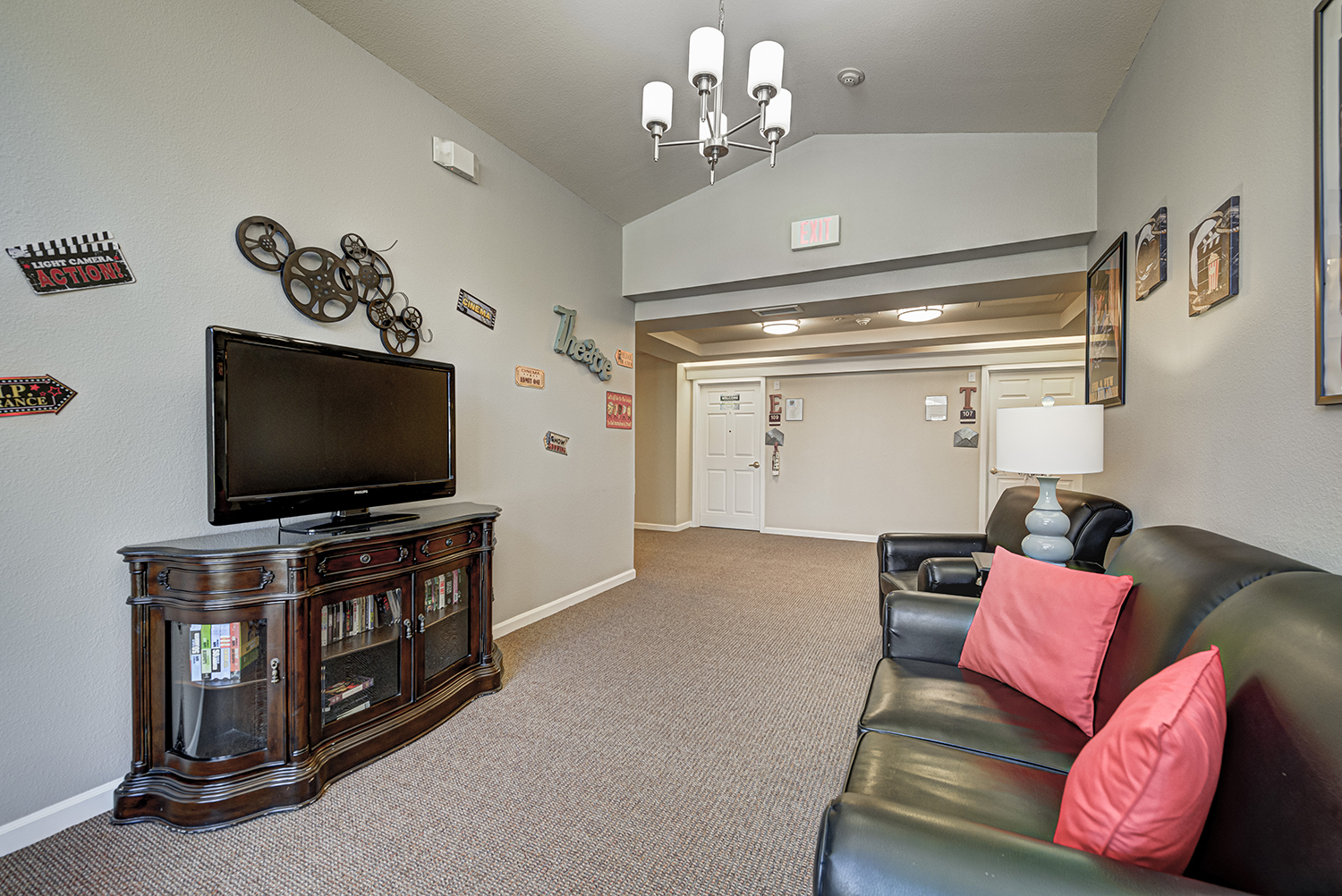 Walker Place, Shelbyville, IN 24