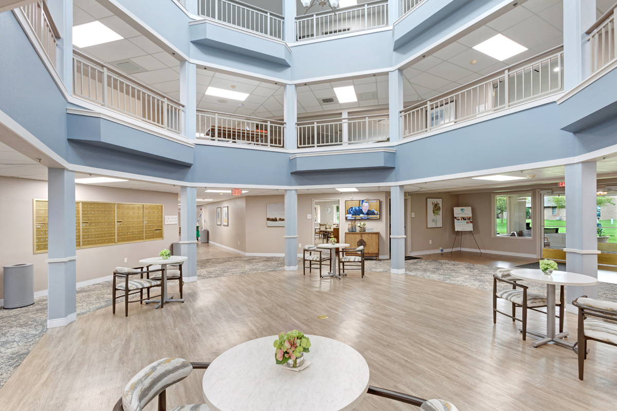 Independence Village of Saginaw (Wescourt), Saginaw, MI 18