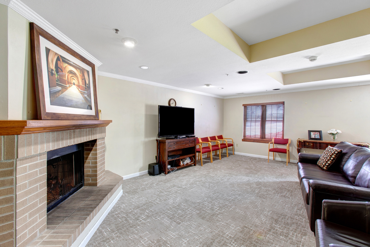 StoryPoint Kalamazoo (Bronson Place), Kalamazoo, MI 25