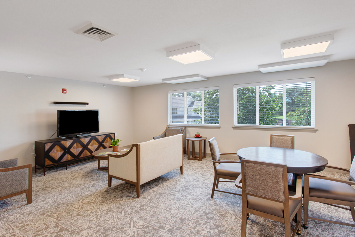 Independence Village of Columbus (Parkside Court), Columbus, IN 11