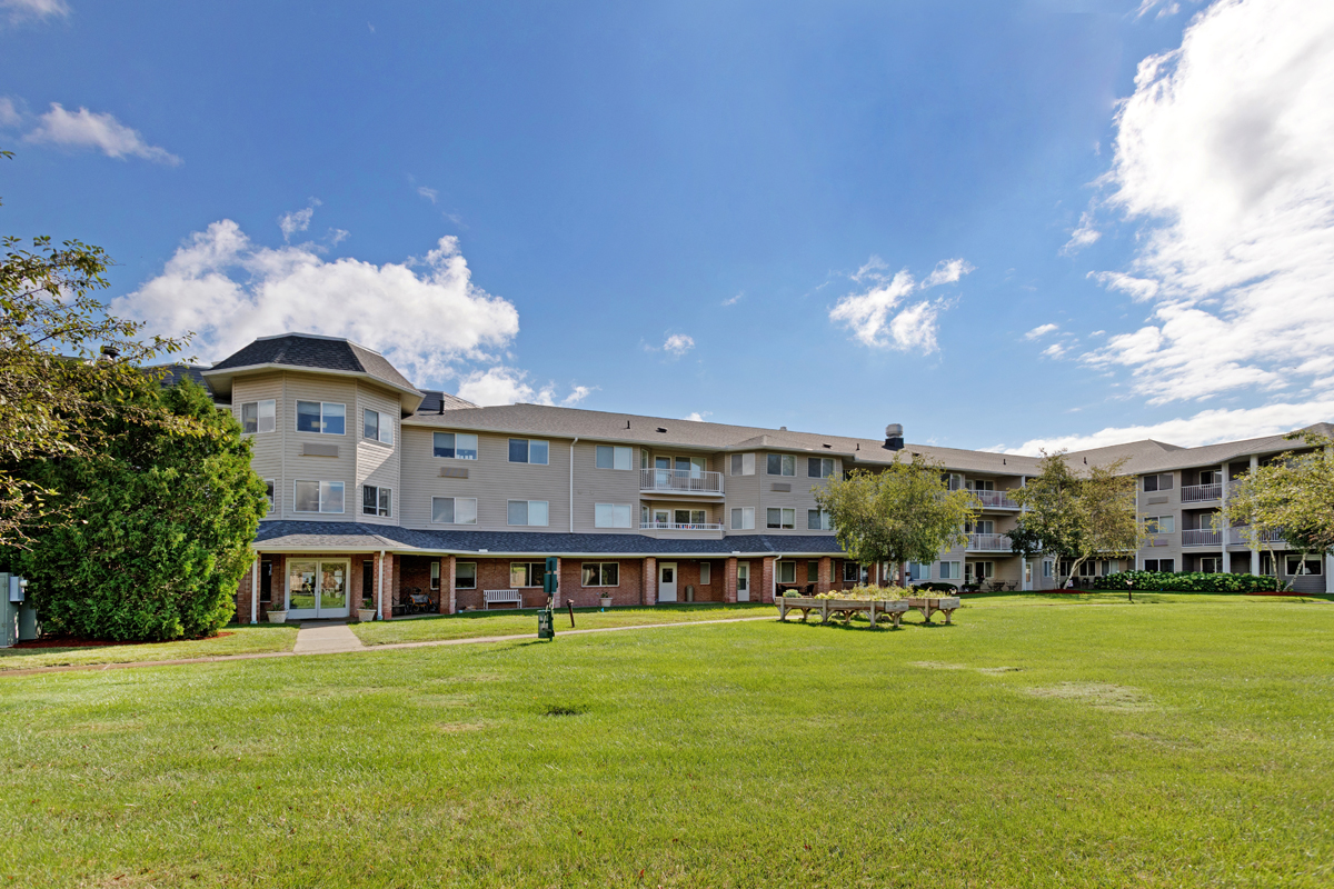 Independence Village of Saginaw (Wescourt), Saginaw, MI 4