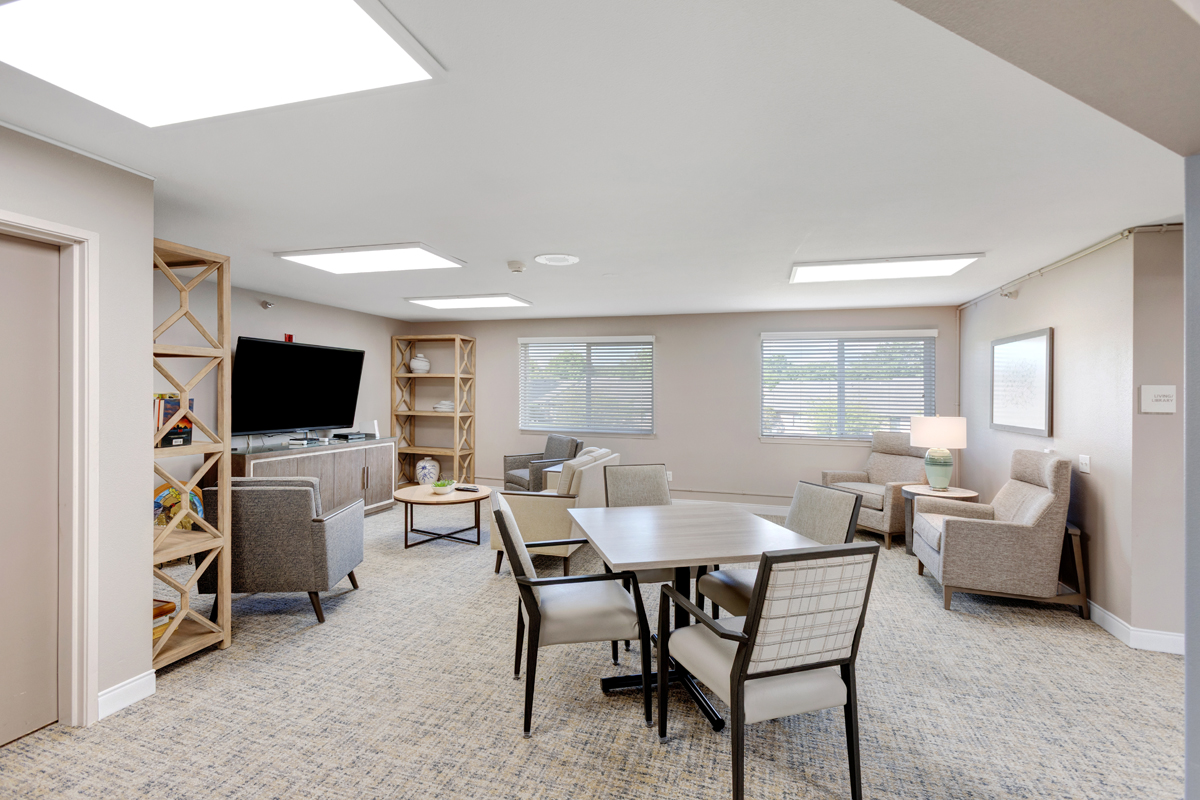 Independence Village of Saginaw (Wescourt), Saginaw, MI 53