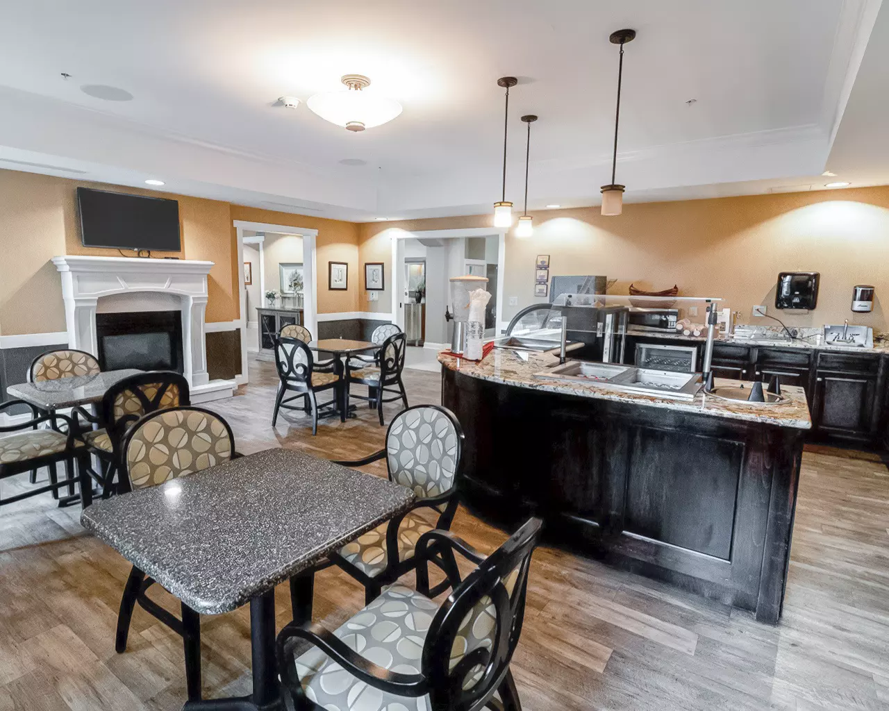 Independence Village of Carmel, Carmel, IN 11