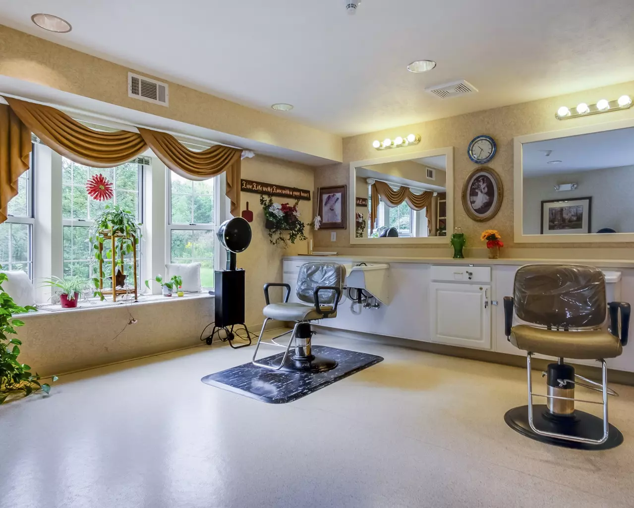 Devonshire Retirement Village, Lapeer, MI 16